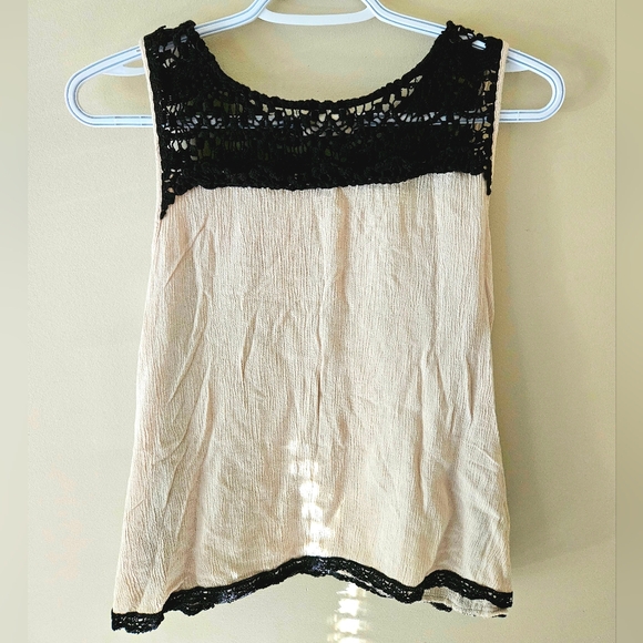 First Love Rayon Black and Cream Vintage Top Small - Picture 3 of 4